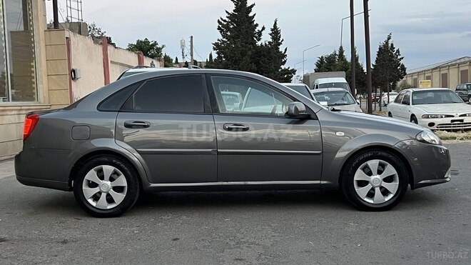 Daewoo Gentra-3