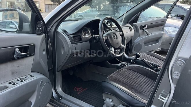 Daewoo Gentra-15