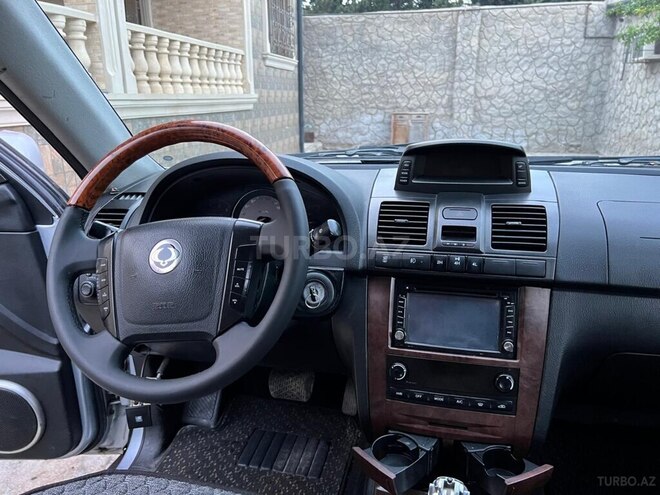 Ssang Yong Rexton-7