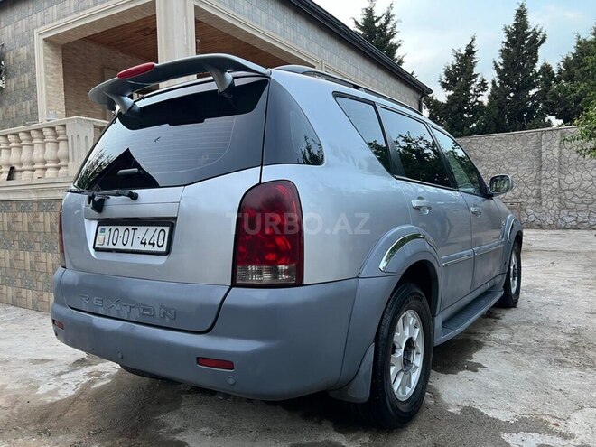 Ssang Yong Rexton-6