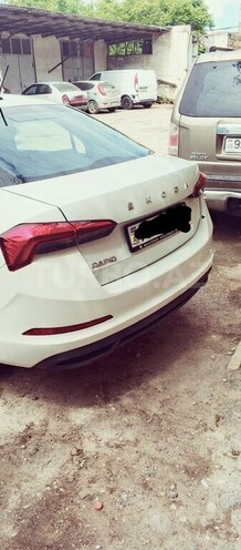 Skoda Rapid-3