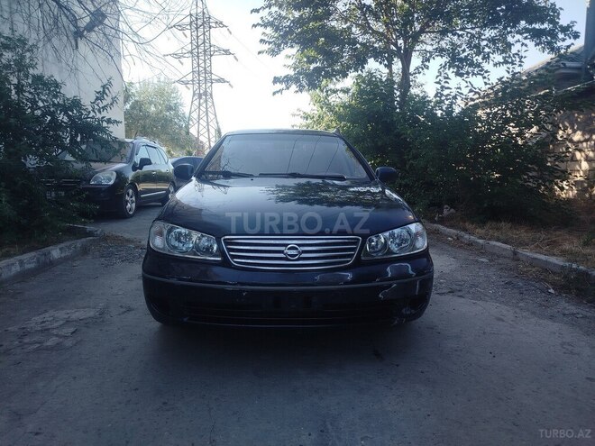 Nissan Sunny-1