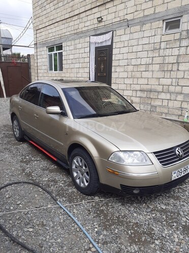 Volkswagen Passat-6