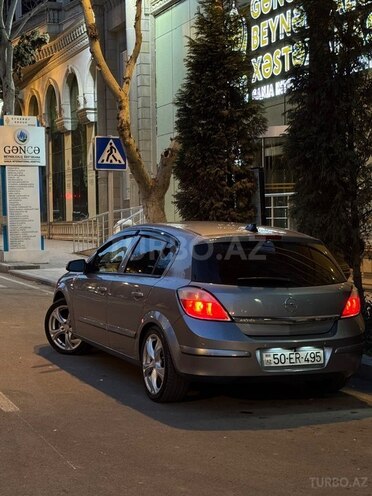 Opel Astra-2