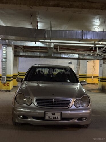 Mercedes C 240-1