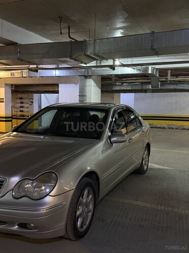 Mercedes C 240-6
