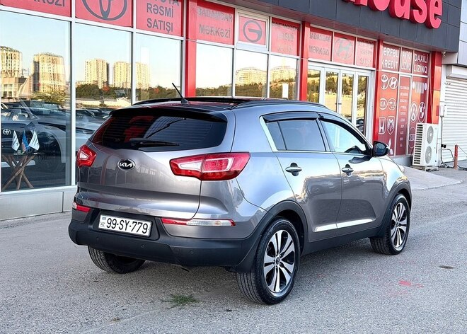 Kia Sportage-8