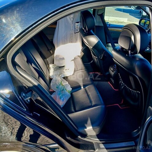 Mercedes C 230-6