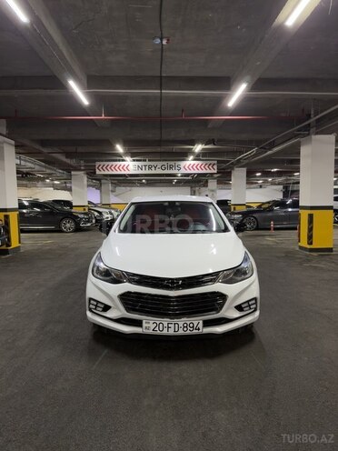 Chevrolet Cruze-10