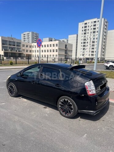 Toyota Prius-2