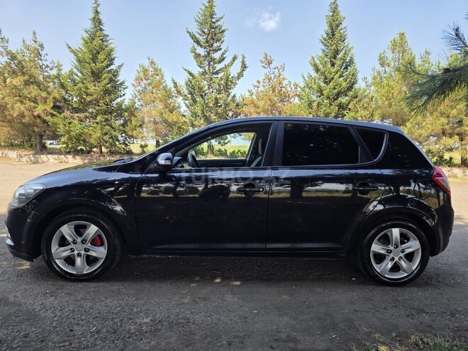 Kia Ceed-4