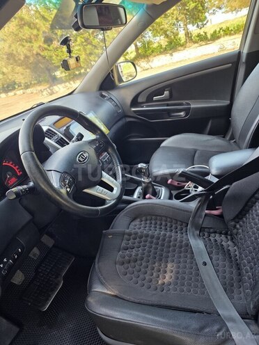 Kia Ceed-8