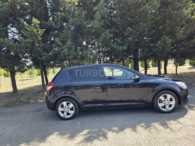 Kia Ceed-10