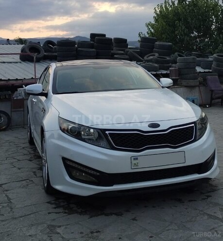 Kia Optima-1