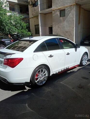 Chevrolet Cruze-5