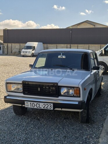 LADA (VAZ) 2107-1