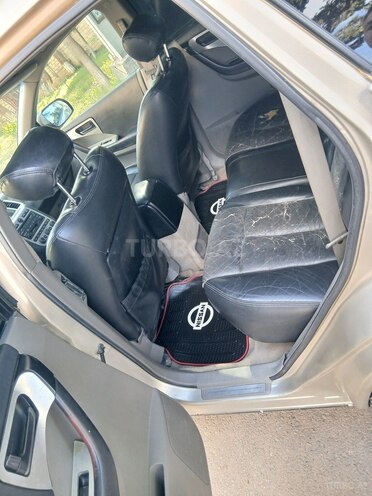 Nissan Murano-12