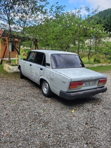 LADA (VAZ) 2107-3