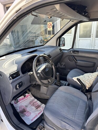 Ford Tourneo Connect-4