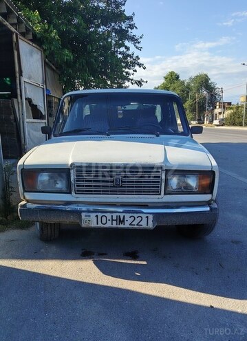 LADA (VAZ) 2107-1