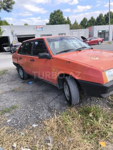 LADA (VAZ) 21099-4