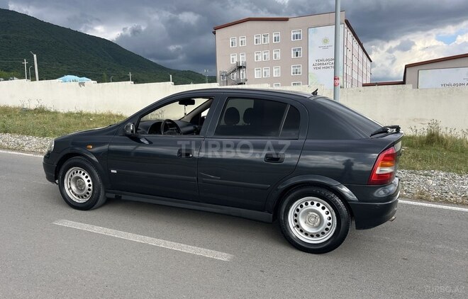 Opel Astra-19