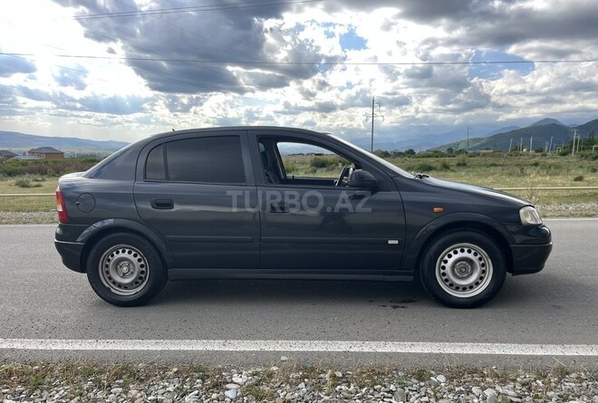 Opel Astra-16