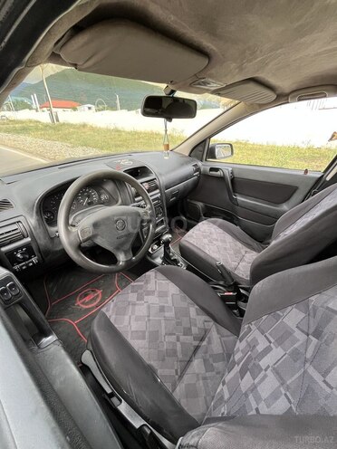 Opel Astra-6