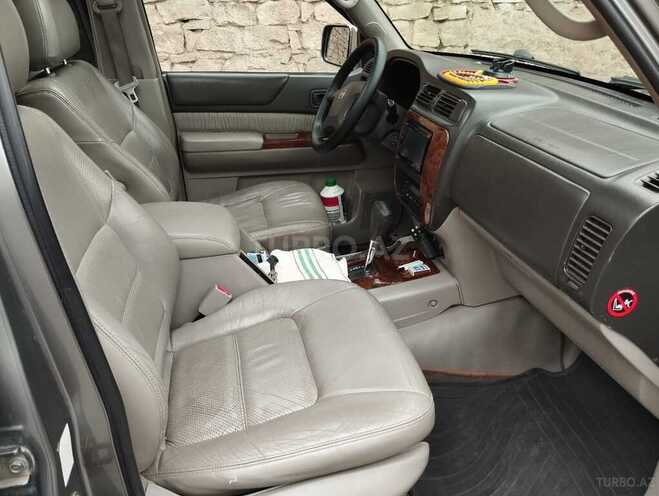 Nissan Patrol-9