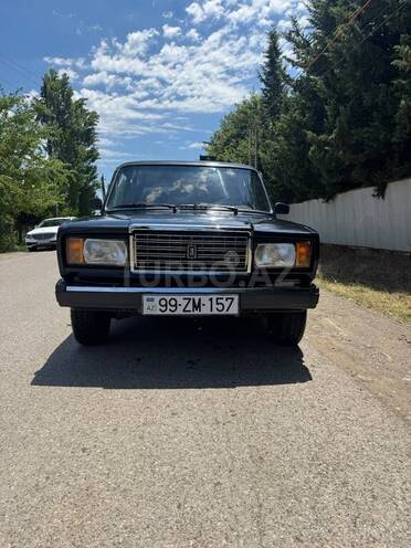 LADA (VAZ) 2107-1
