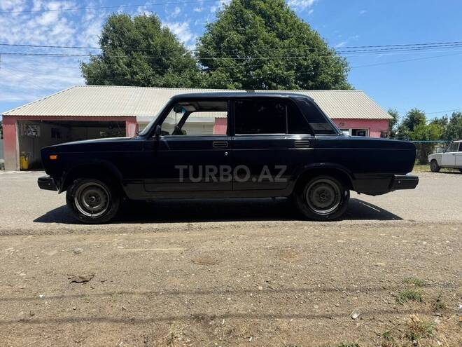 LADA (VAZ) 2107-4
