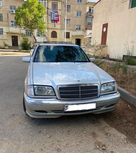 Mercedes C 180-1