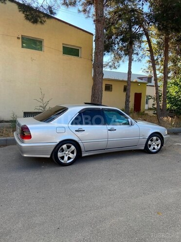 Mercedes C 180-4