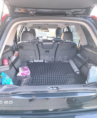 Volvo XC90-4