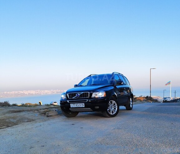 Volvo XC90-1