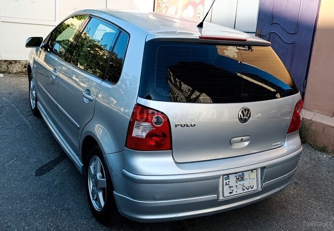 Volkswagen Polo-5