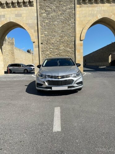 Chevrolet Cruze-1