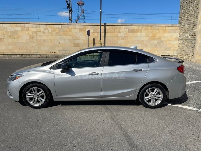 Chevrolet Cruze-2