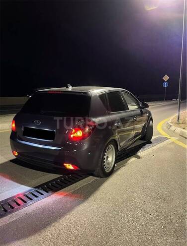 Kia Ceed-7