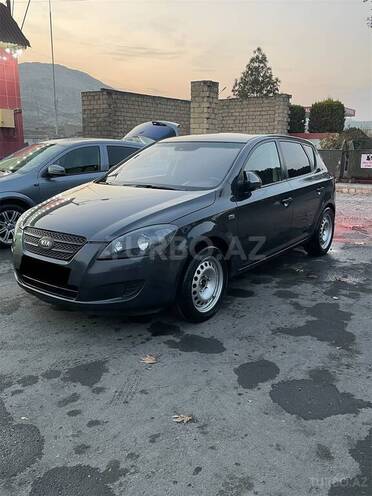 Kia Ceed-5