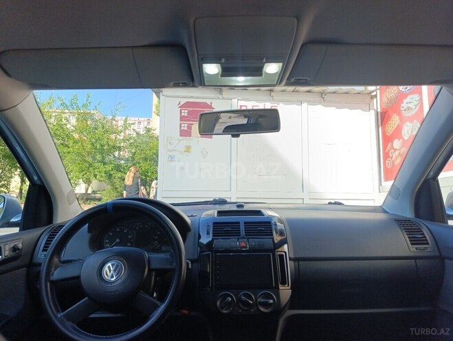 Volkswagen Polo-19