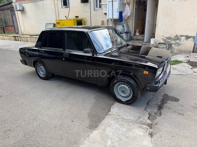 LADA (VAZ) 2107-6
