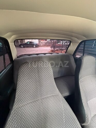 LADA (VAZ) 2107-4
