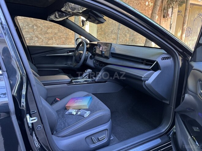 Toyota Camry-9