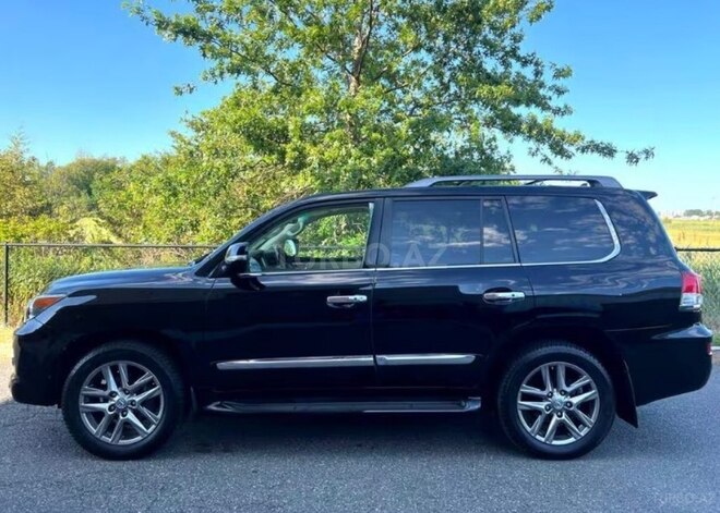 Lexus LX 570-2