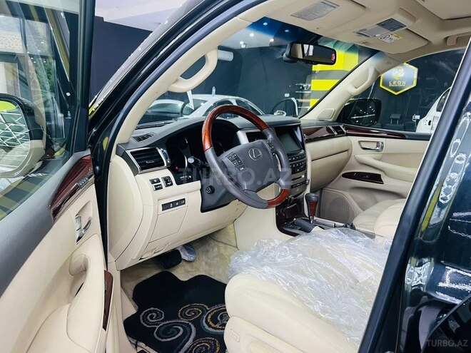 Lexus LX 570-7