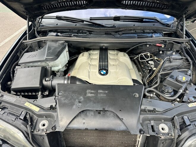 BMW X5-12