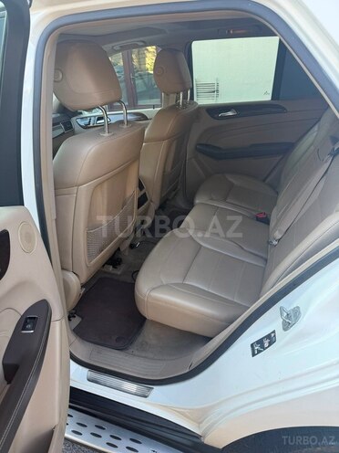 Mercedes ML 350 4MATIC-4
