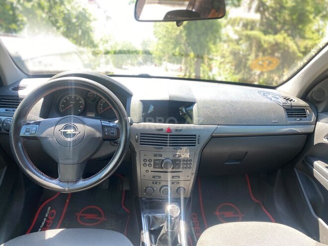 Opel Astra-8