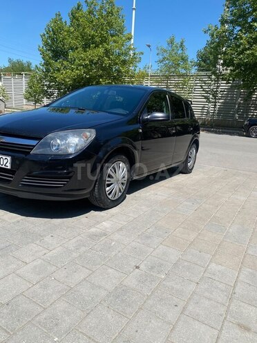 Opel Astra-2